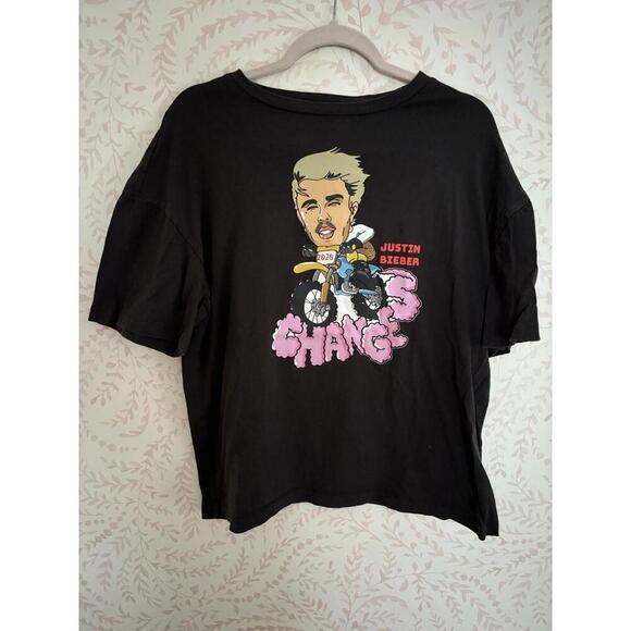 Justin Bieber Tops - FALL CLEARANCE NEW Justin Bieber 'Changes' Graphic T-Shirt - Black M